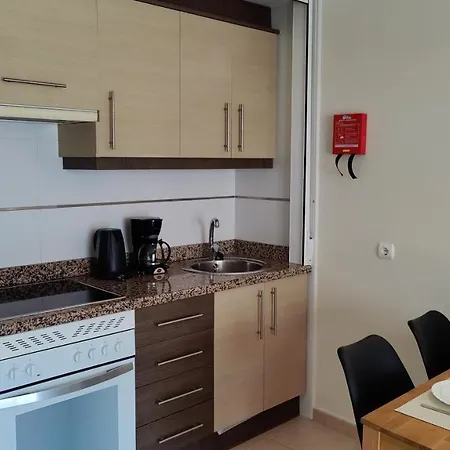 Larimar Sea View Апартаменты